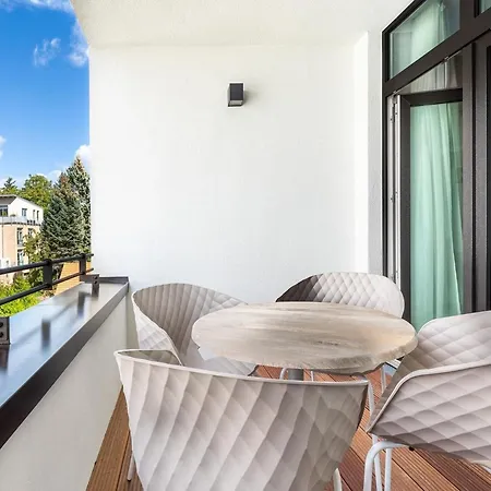Appartement Ueppige Oase Mit Badewanne Und